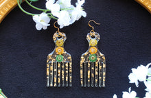 Load image into Gallery viewer, Sunshine Afro pick earrings