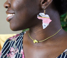 Load image into Gallery viewer, Pink marble Africa earrings