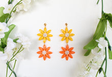 Load image into Gallery viewer, Orange and yellow daisies