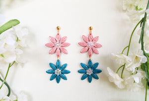 Pink and blue daisies