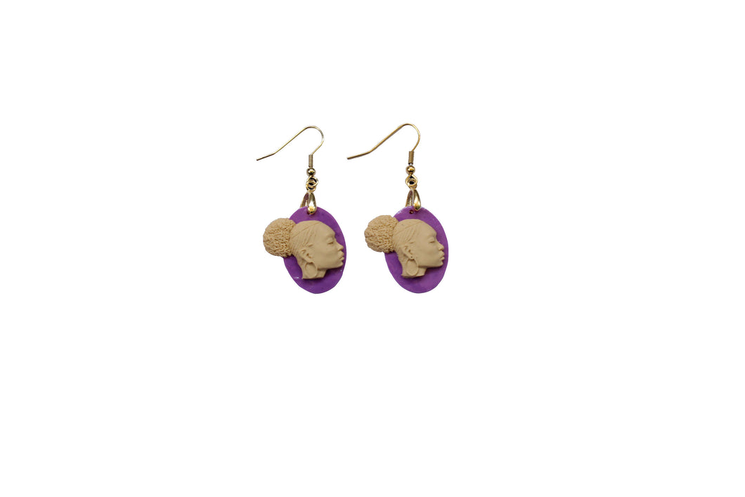 Purple African woman cameo earrings / African jewelry